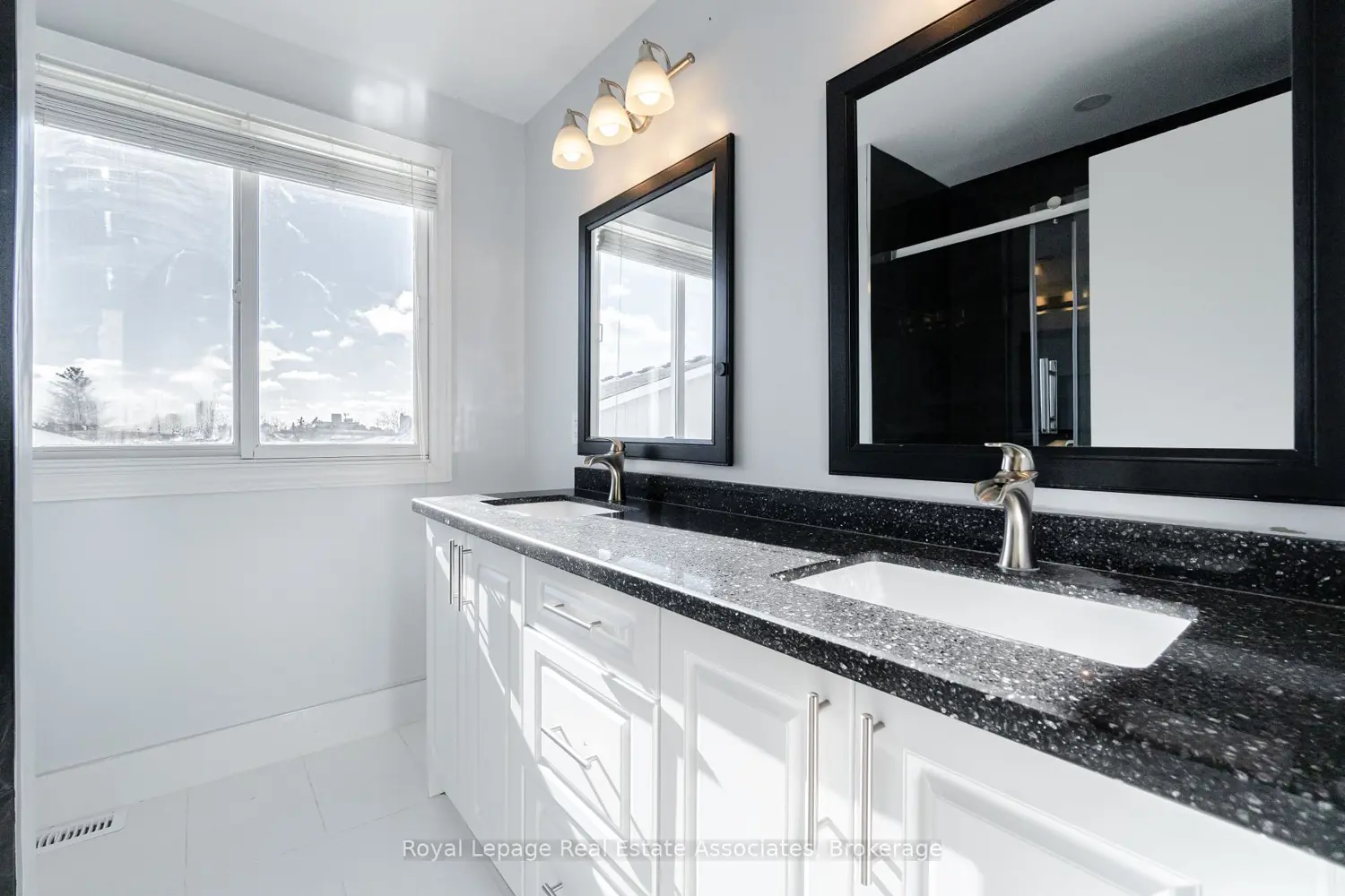 Additional image 12 of 91 Bruce Beer Drive