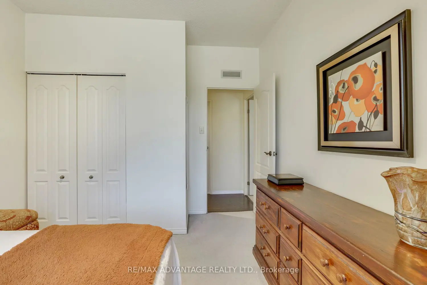 Additional image 14 of 521 Riverside Drive 105