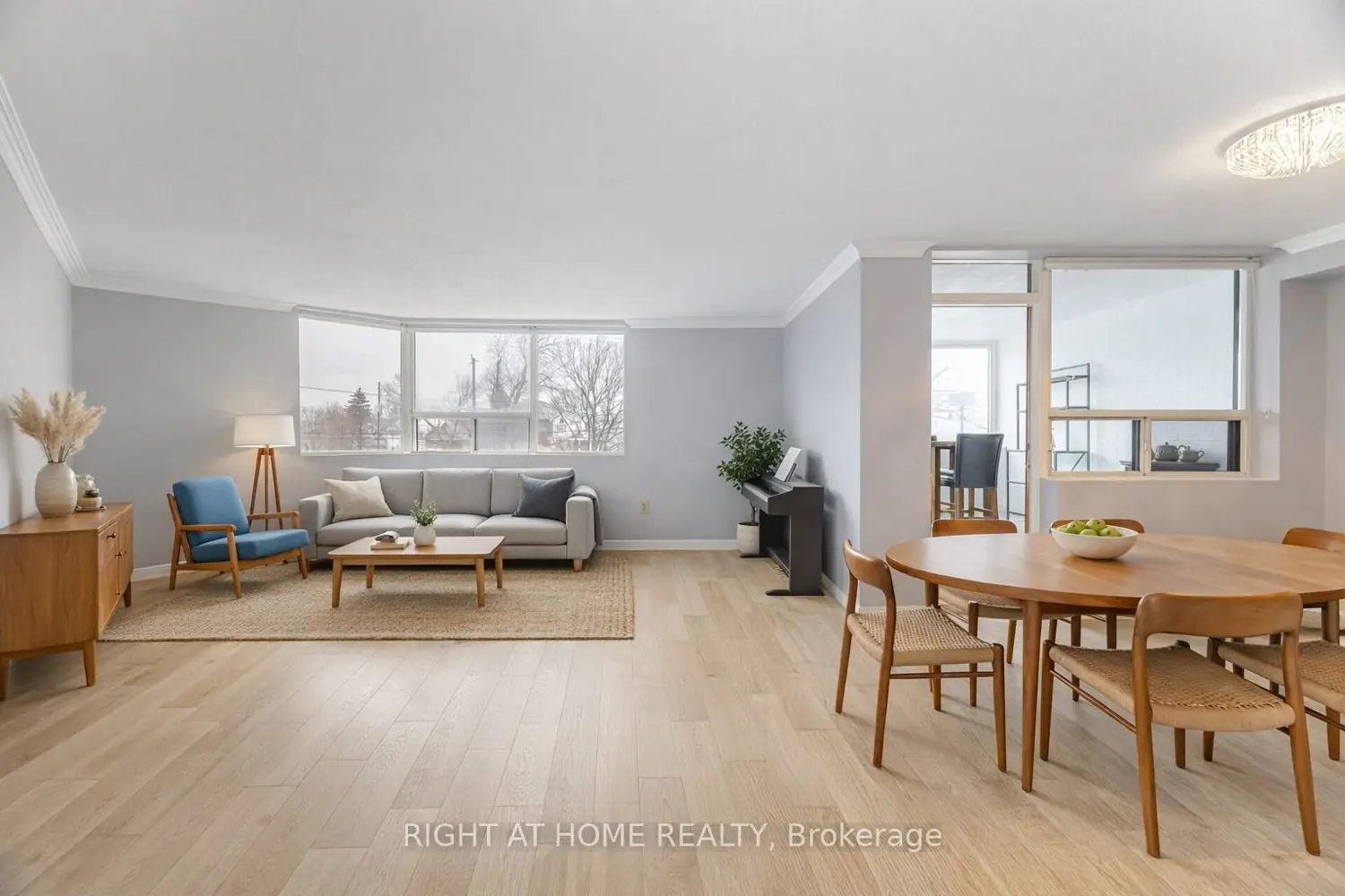 166 Mountain Park Avenue 201