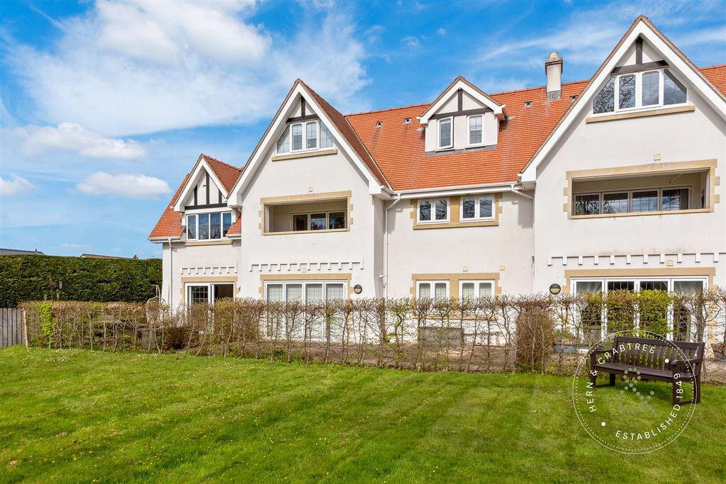Additional image 28 of 2 bed flat for saleThe Retreat, The Chantry, Llandaff, Cardiff CF5