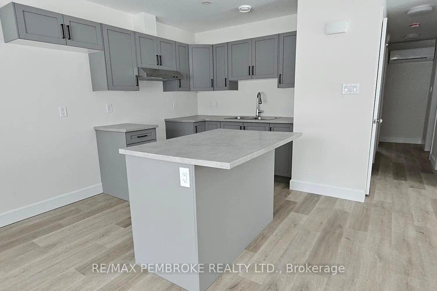 Additional image 3 of 135 Bell Street