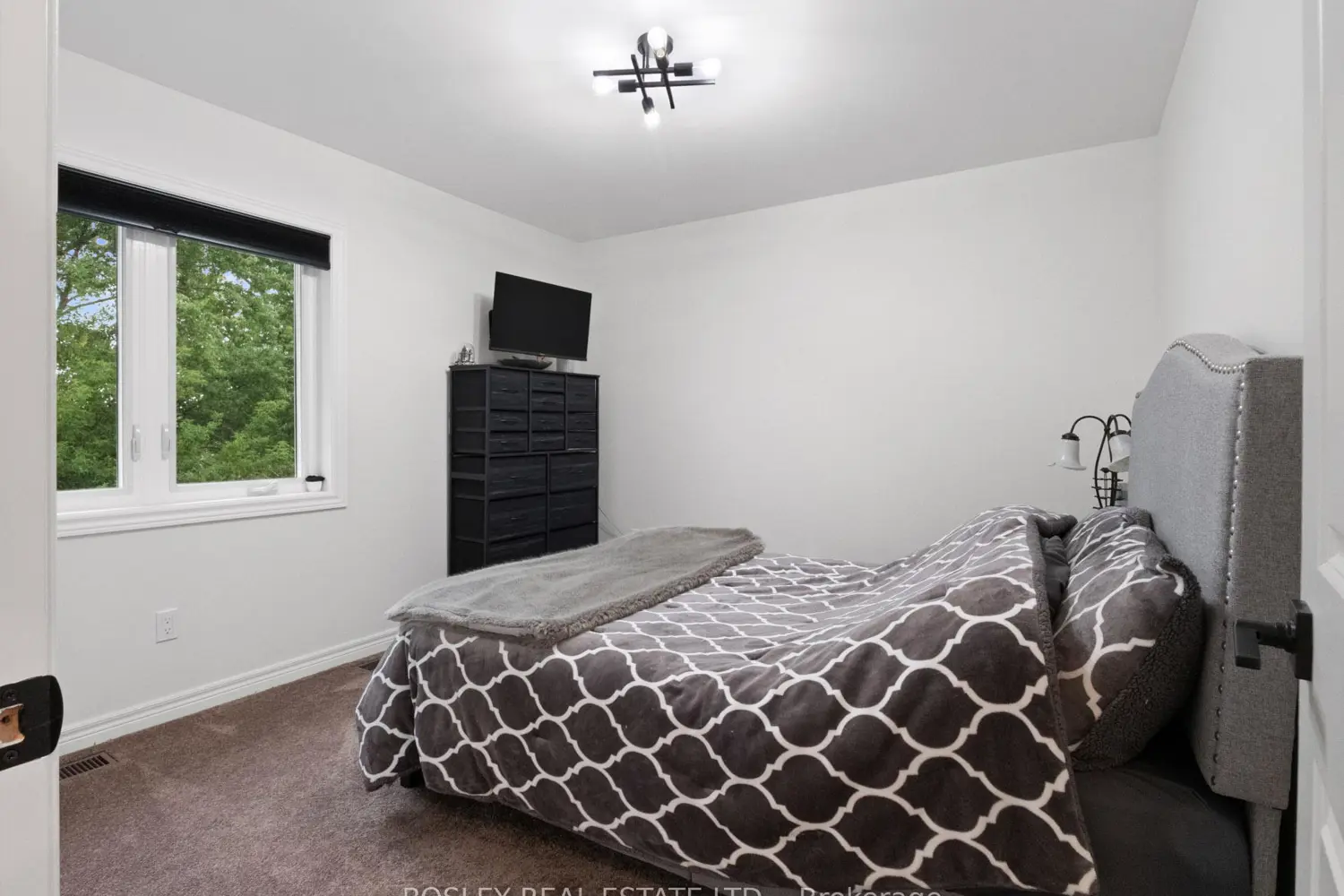 Additional image 11 of 25 Haight Street