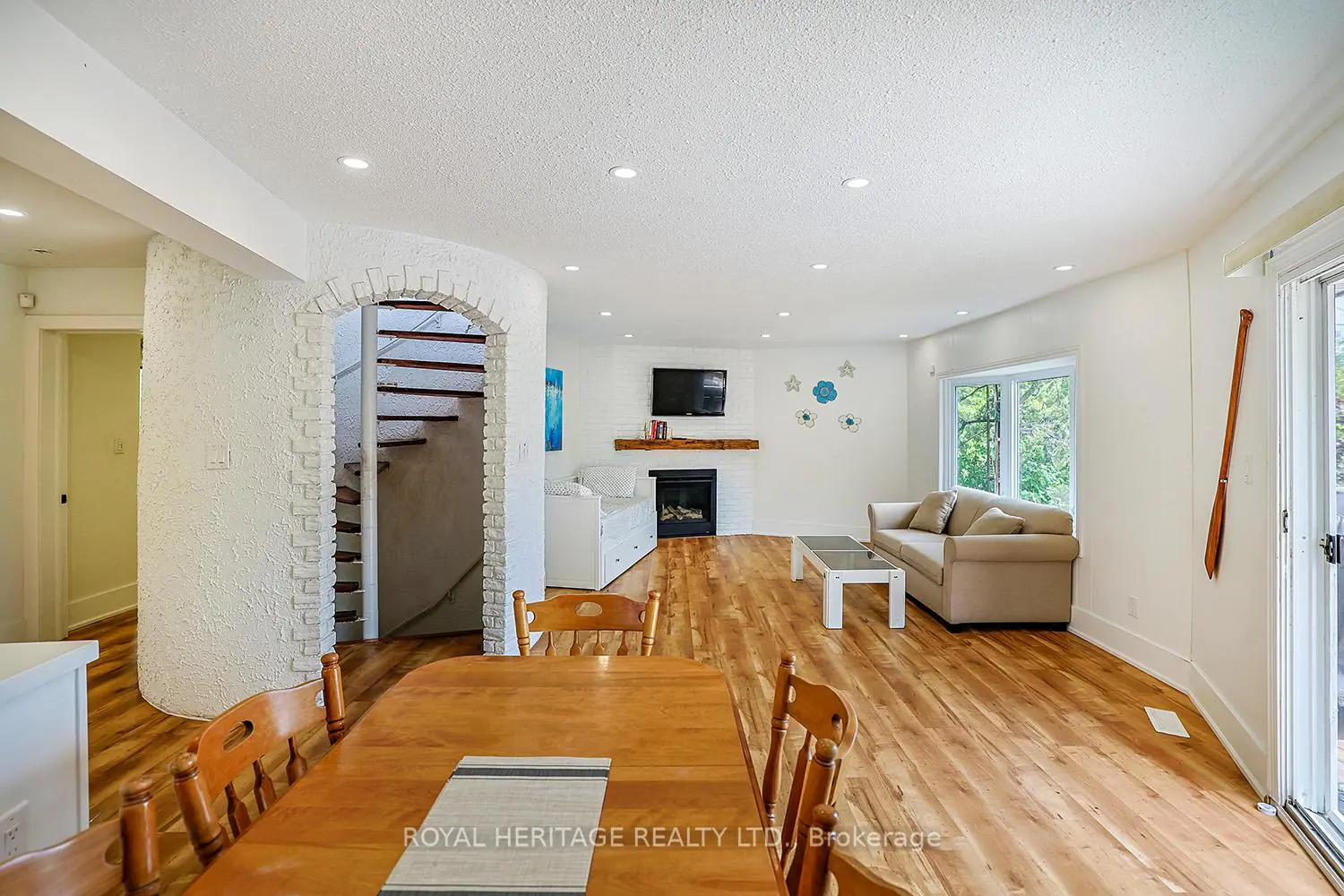 Additional image 16 of 5225 Rice Lake Drive