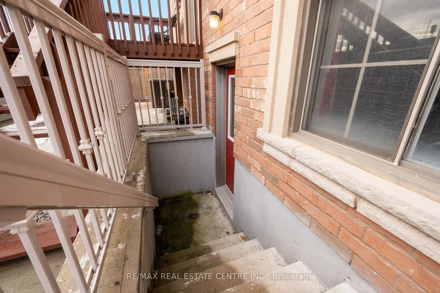 Additional image 18 of 44 Hammerhead Road