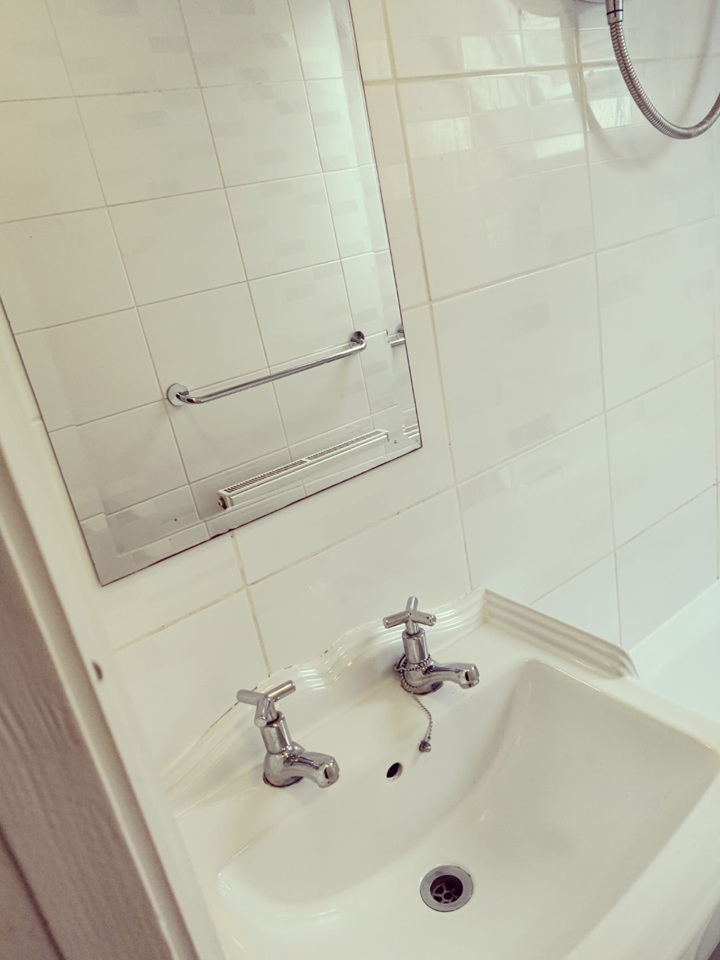 Additional image 6 of 1 Bed Flat, Roundhay, LS8, N1 7GU