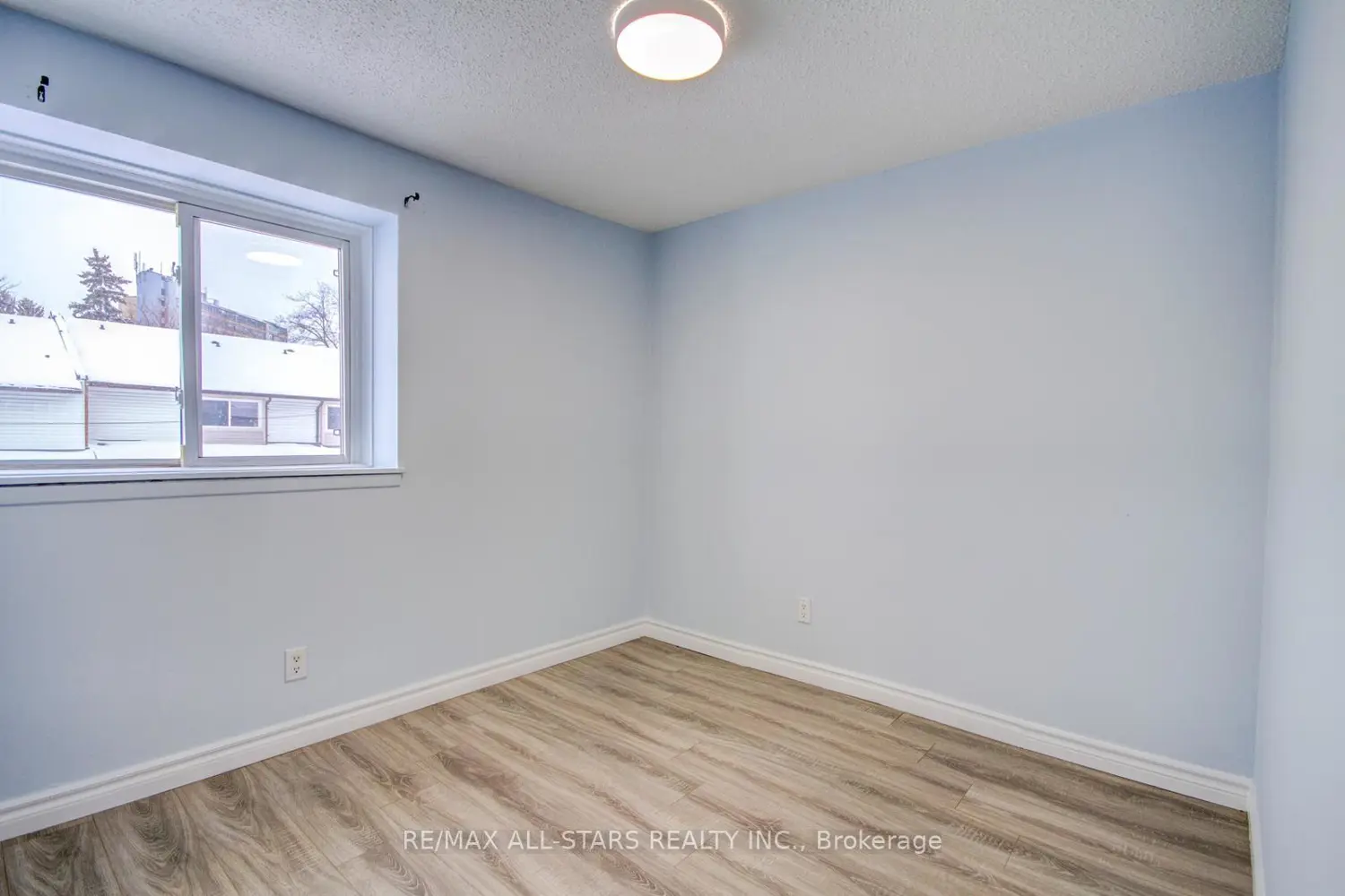 Additional image 9 of 50 Verne Crescent 10