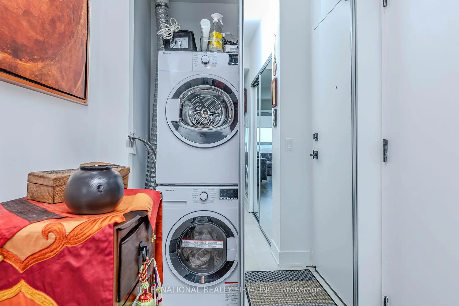 Additional image 7 of 2481 Taunton Road 1307