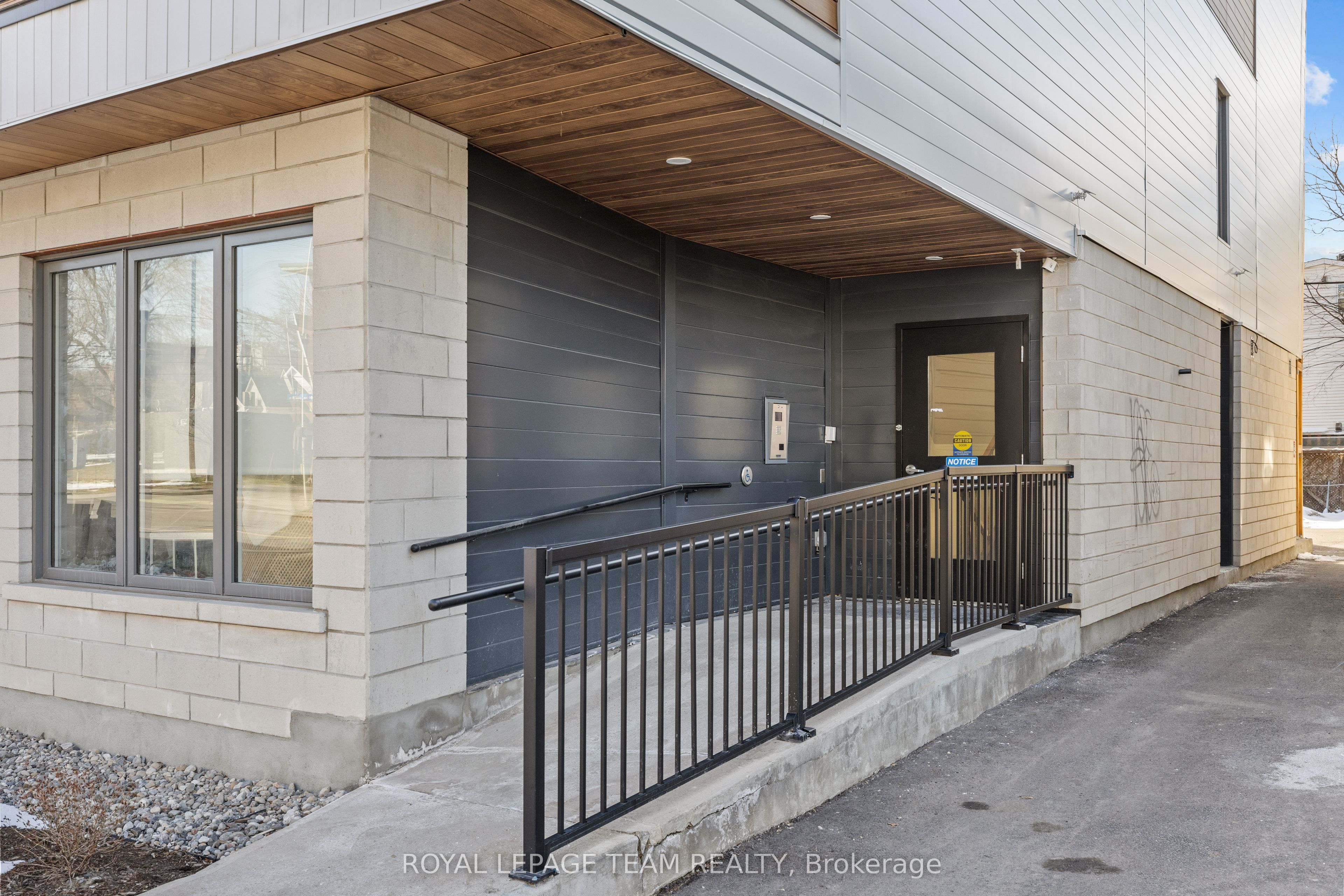 Additional image 2 of 100-506 Gladstone Avenue, Ottawa, ON, K1R 5P1