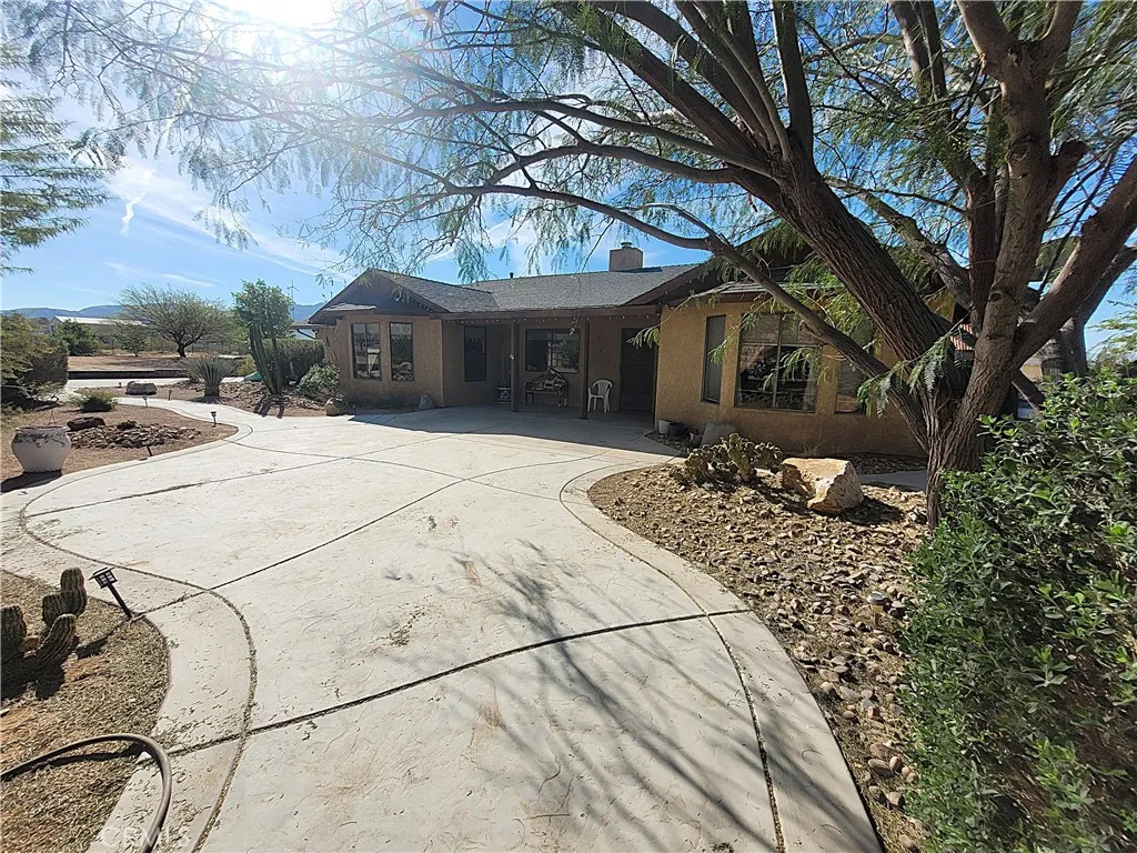 Additional image 4 of 23677 Cahuilla Rd, Apple Valley, CA 92307