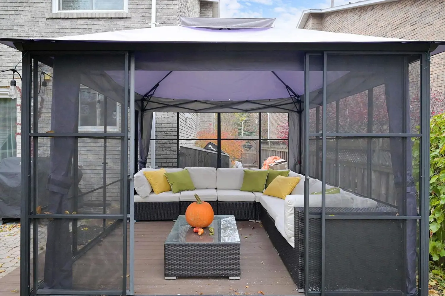 Additional image 17 of 3453 Hannibal Road