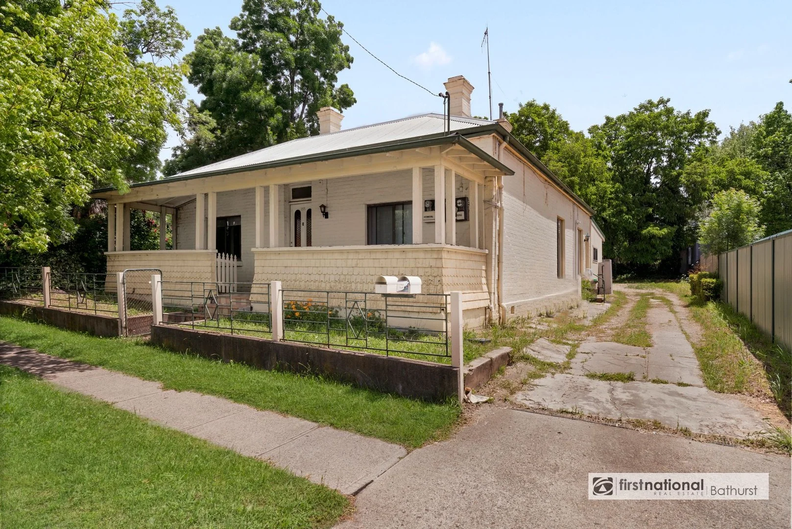 Additional image 2 of 1 & 2/155 Stewart Street, Bathurst NSW 2795