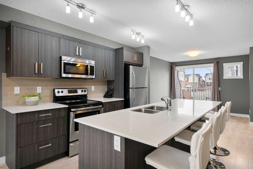 Additional image 5 of 505-1225 Kings Heights Way SE, Airdrie, AB, T4A 0T7