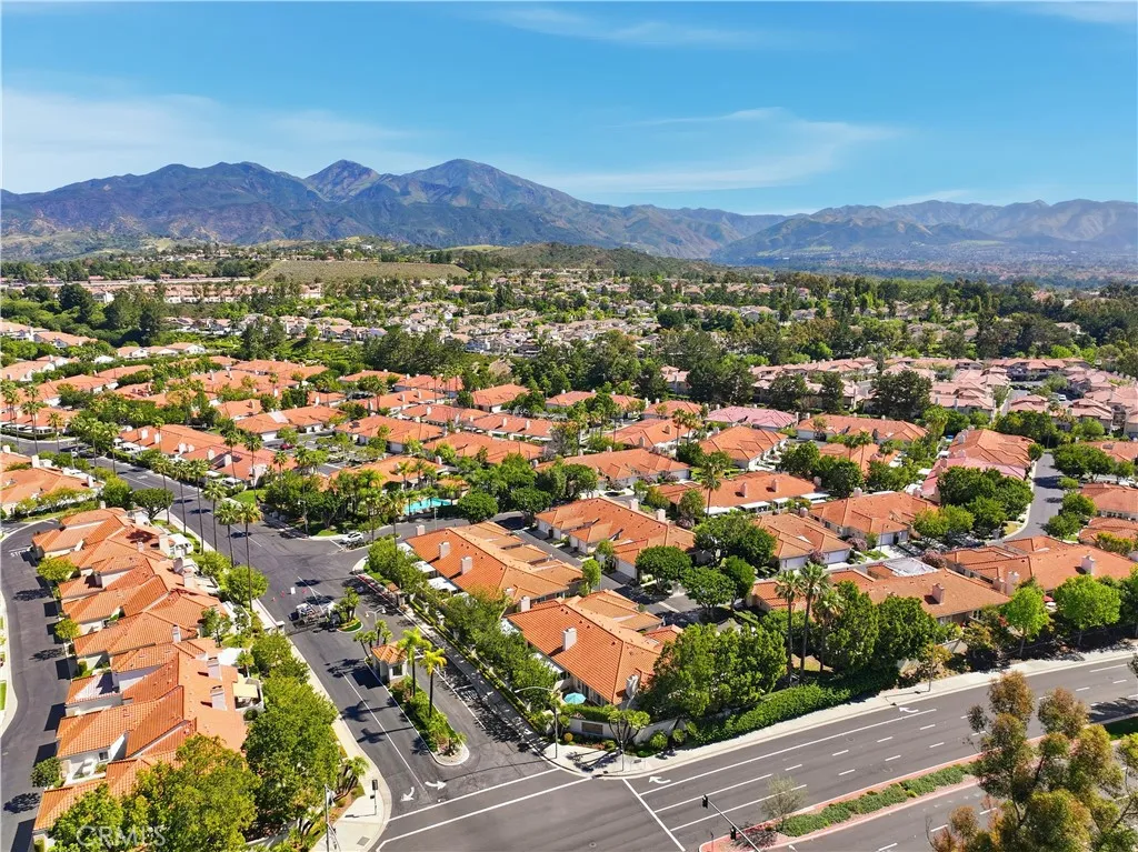 28914 Paseo Caravella, Mission Viejo, CA 92692