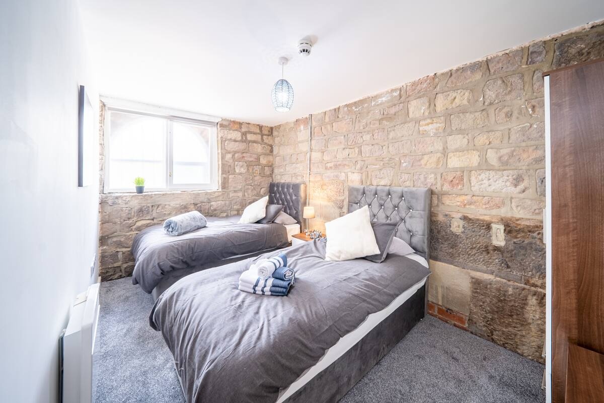 Additional image 7 of 2 Bed Flat, Rivermill Court, LS5, N1 7GU