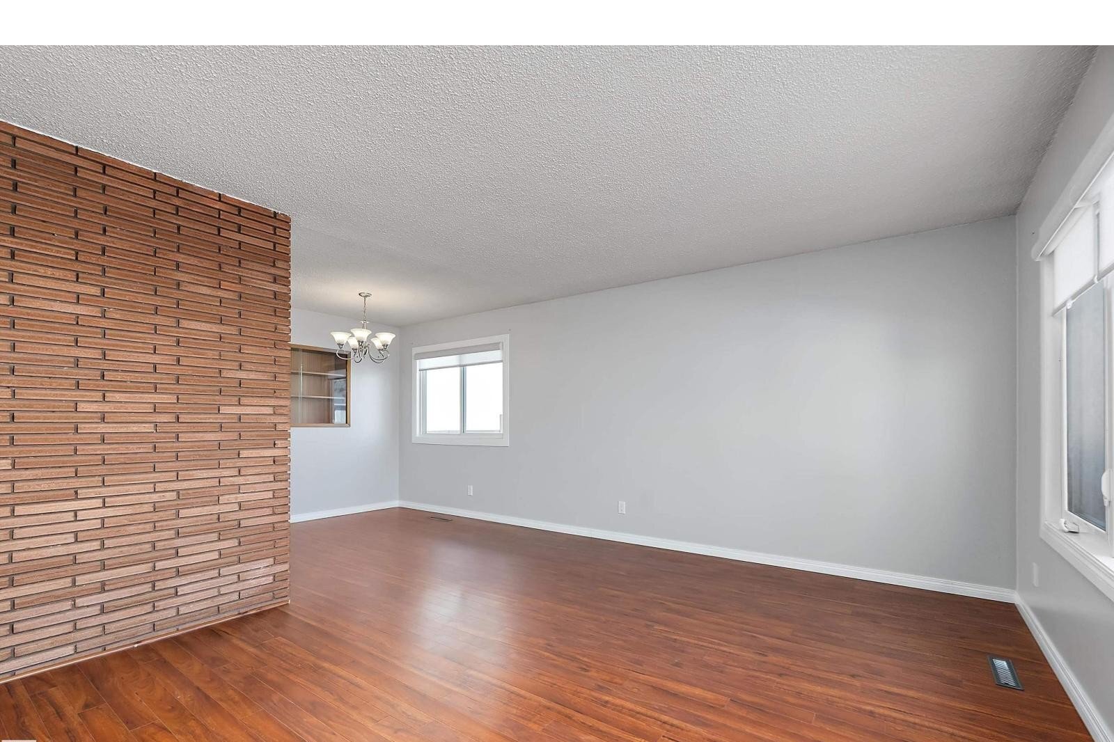 Additional image 8 of 7711-132 A Avenue NW, Edmonton, AB, T5C2C4