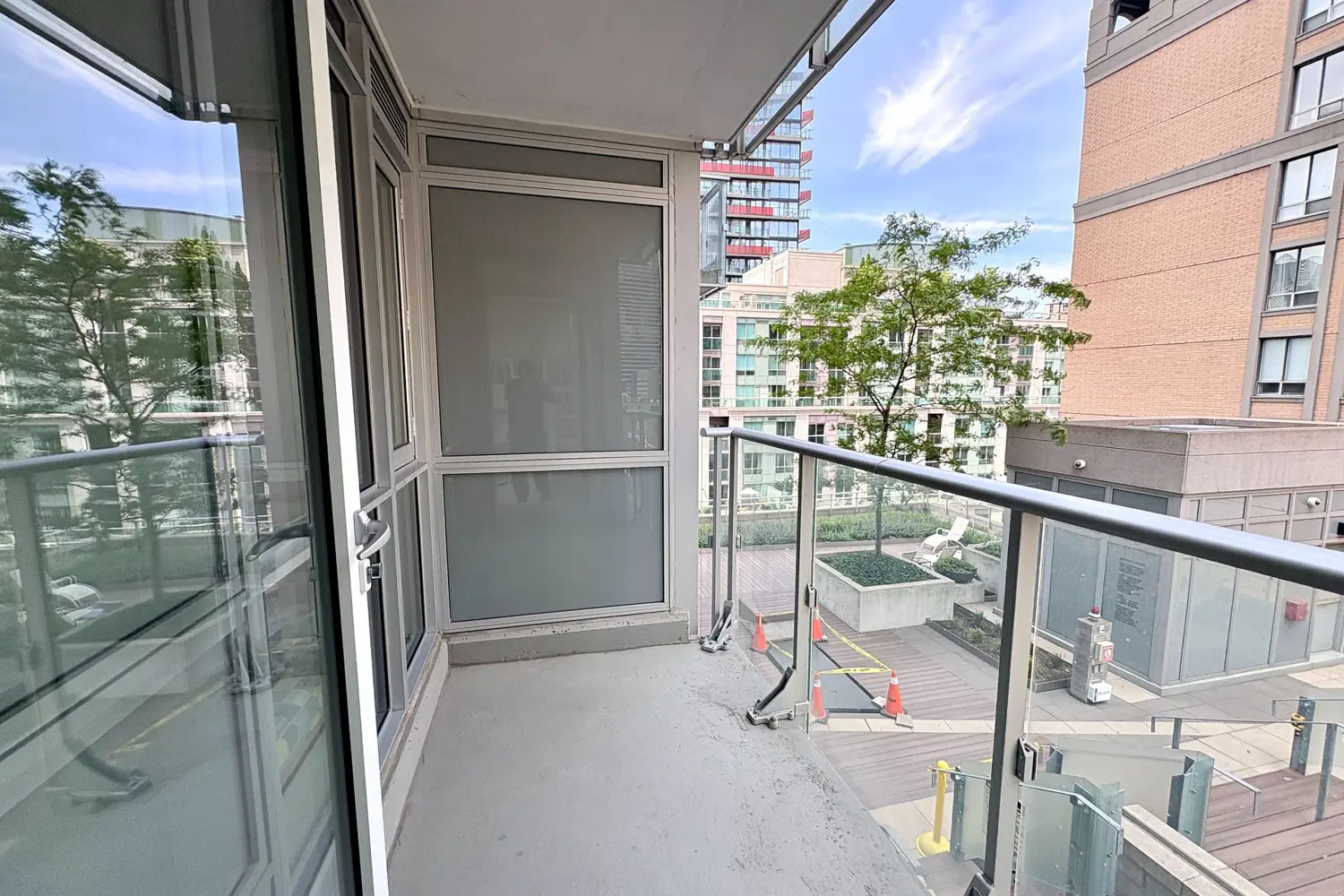 Additional image 13 of 199 Richmond Street 1004