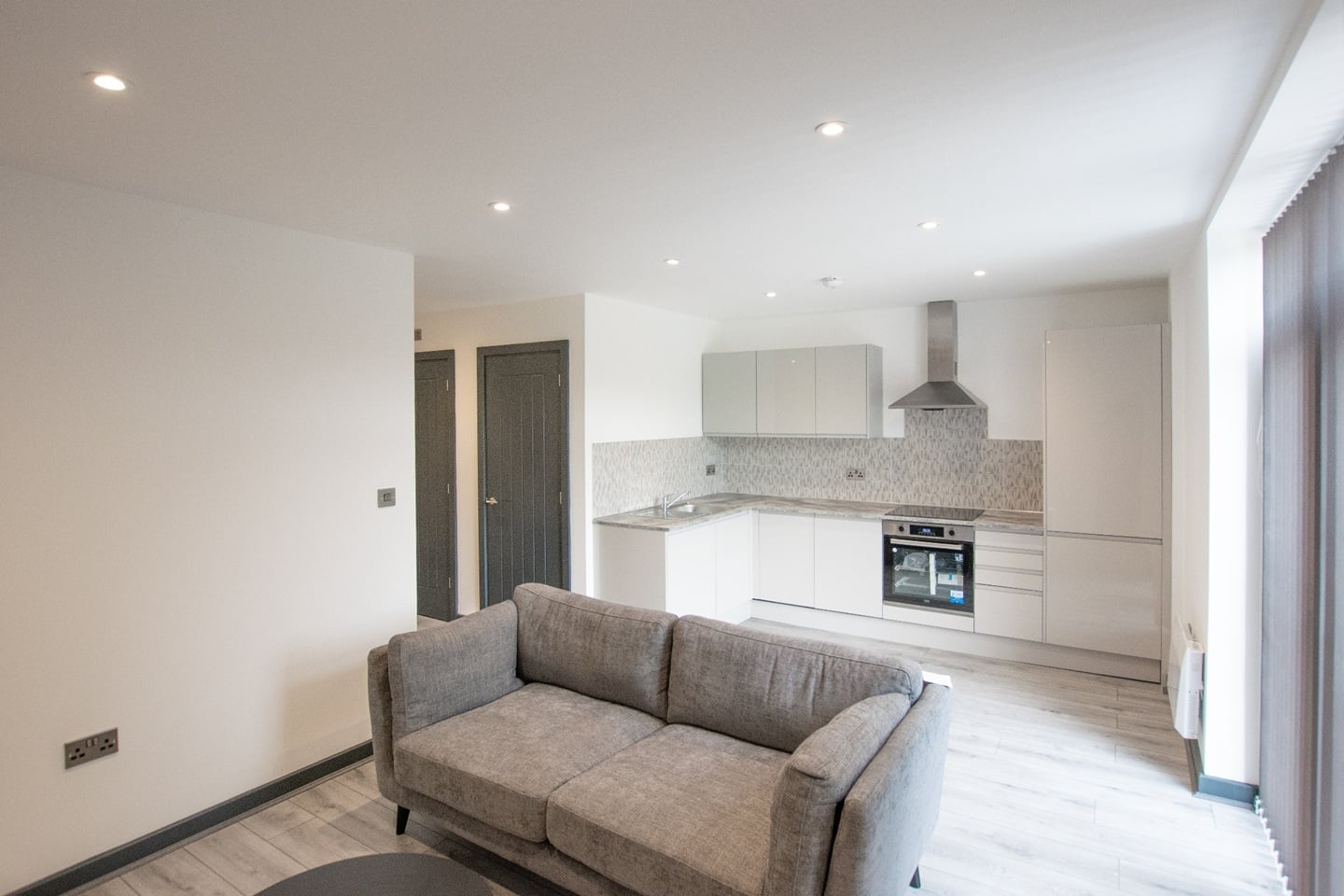 Studio Flat, Trinity Apartments, LS13, N1 7GU