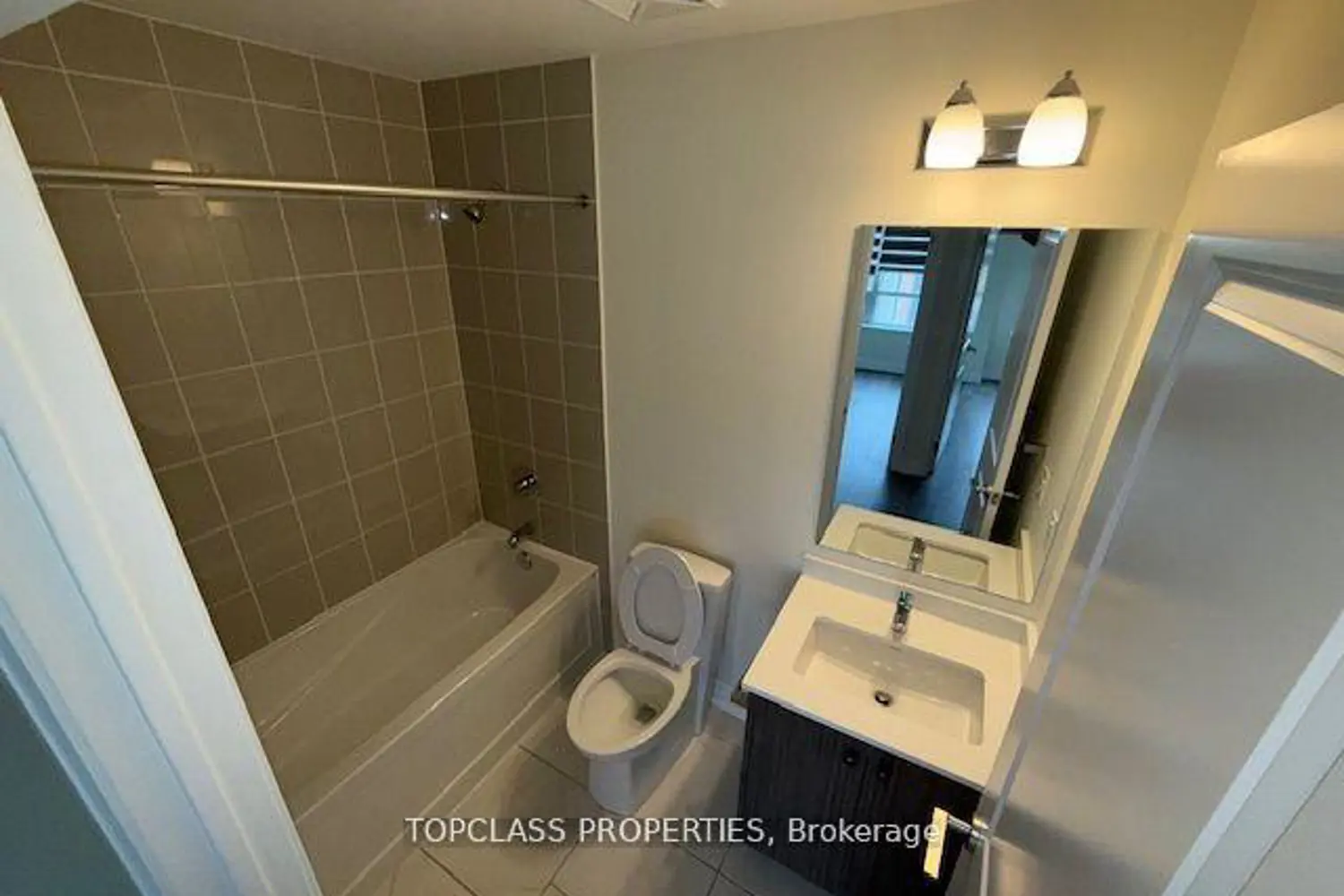 Additional image 8 of 75 Attmar Drive 357