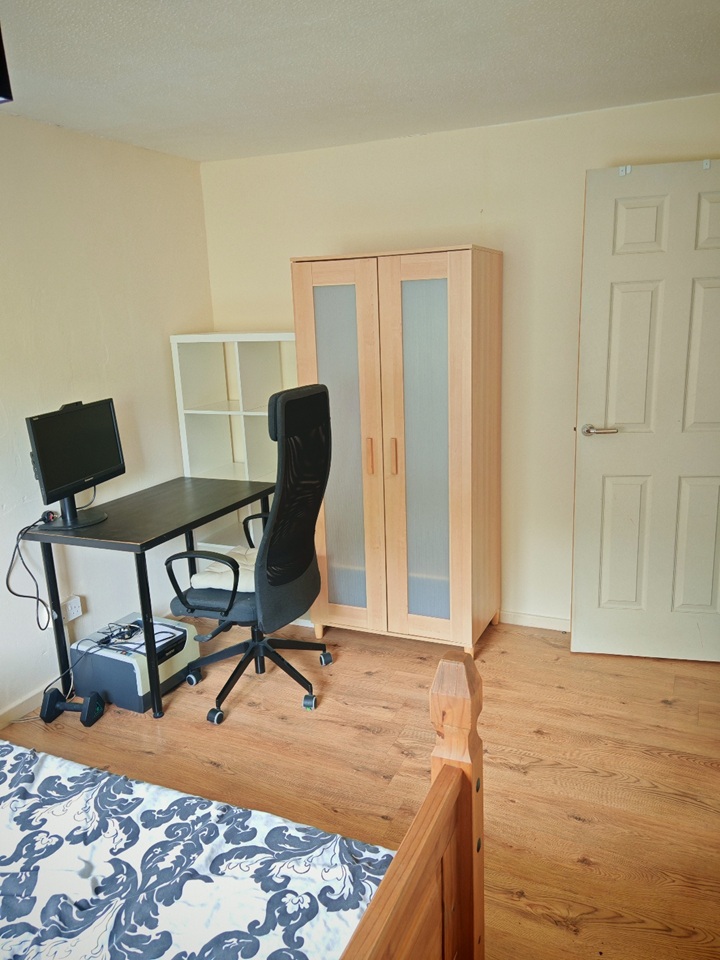 Additional image 5 of Room in a Shared House, Servia Drive, LS7, N1 7GU