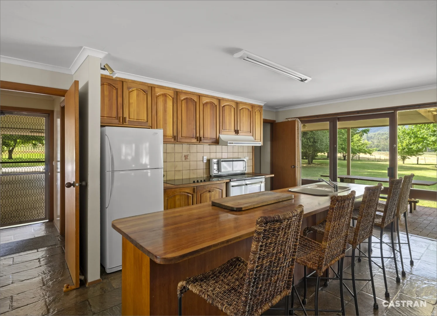 Additional image 8 of 1057 Great Alpine Road, Freeburgh VIC 3741