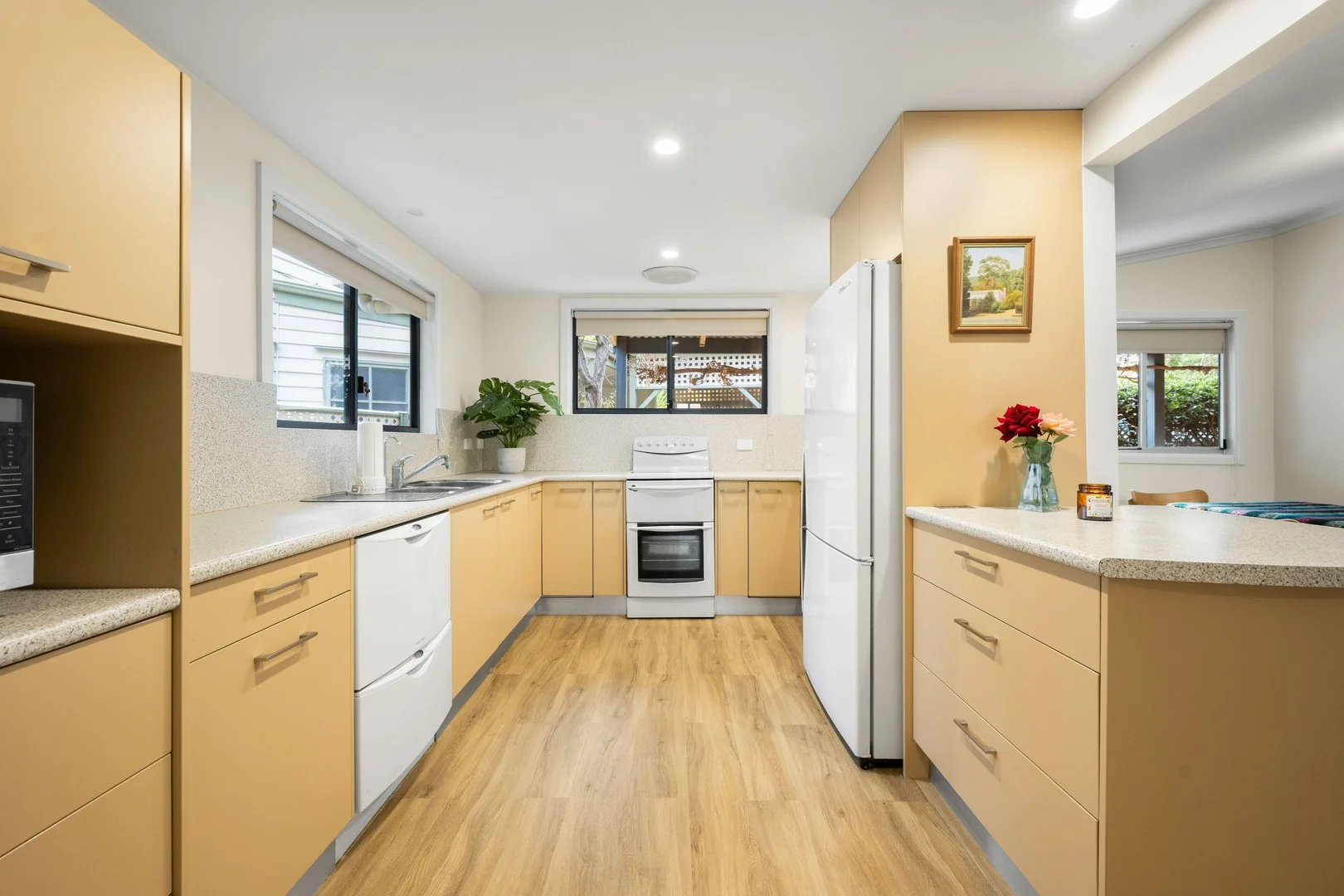 Additional image 3 of 1/14 Cobden Street, Bright VIC 3741