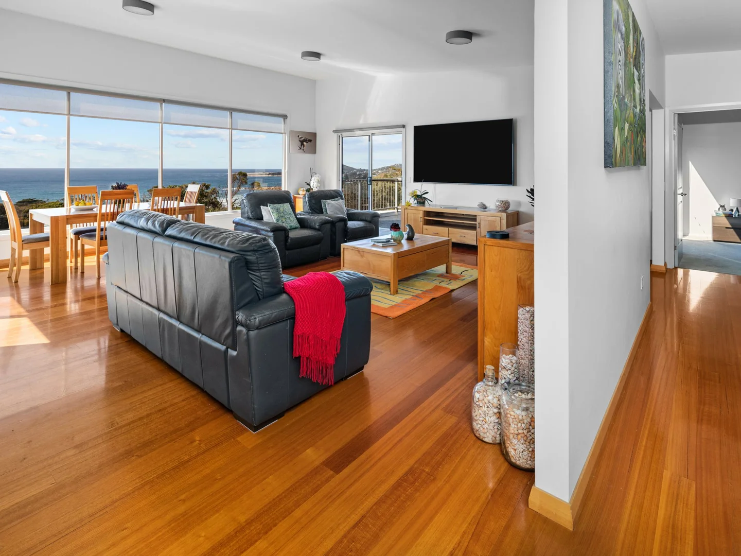 Additional image 7 of 152 Tasman Highway, Bicheno TAS 7215