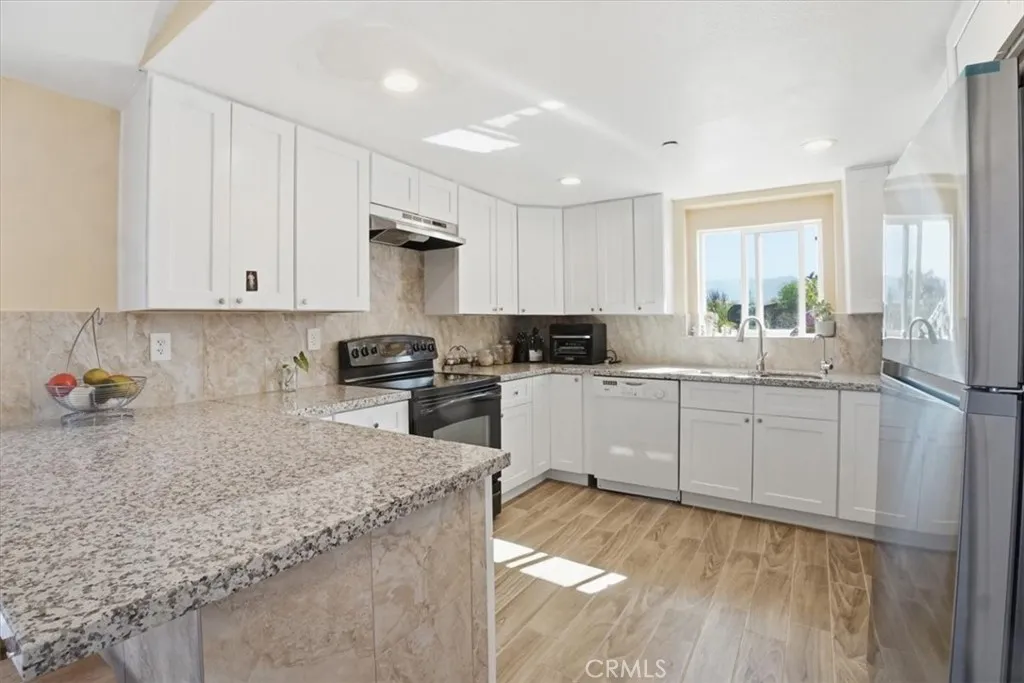 Additional image 45 of 12601 Nandina Rd, Phelan, CA 92371