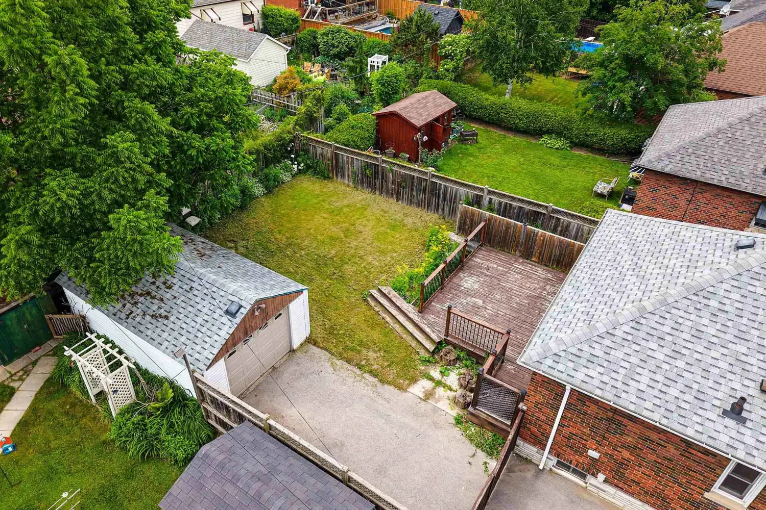 Additional image 19 of 96 Oakes Avenue