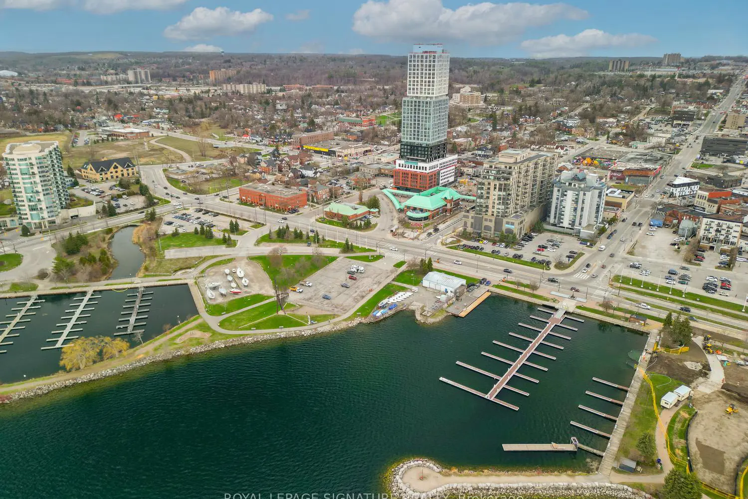 Additional image 16 of 39 Mary Street 2201