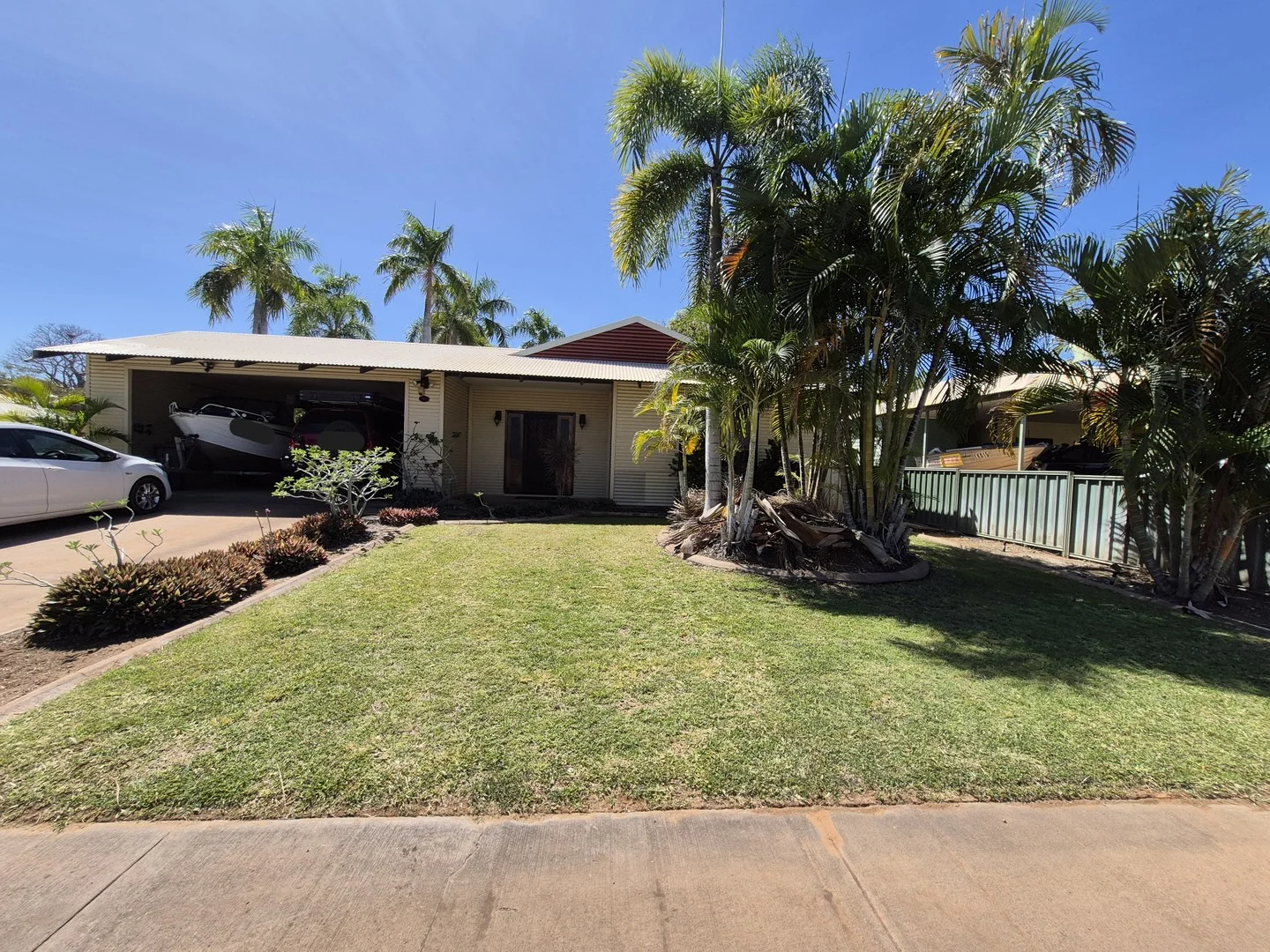 6 Cycas Close, Kununurra WA 6743