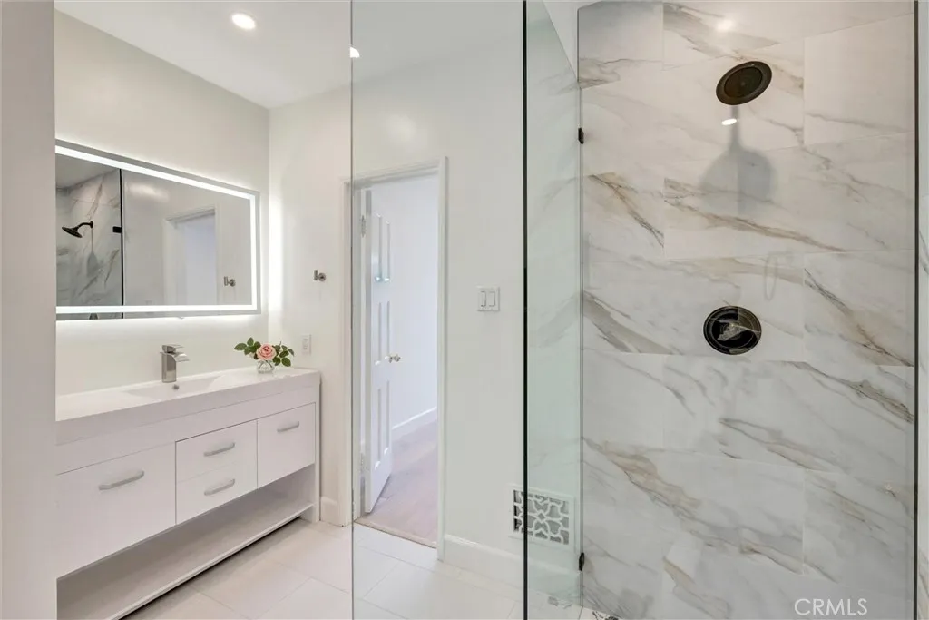 Additional image 17 of 250 S Berkeley Ave, Pasadena, CA 91107