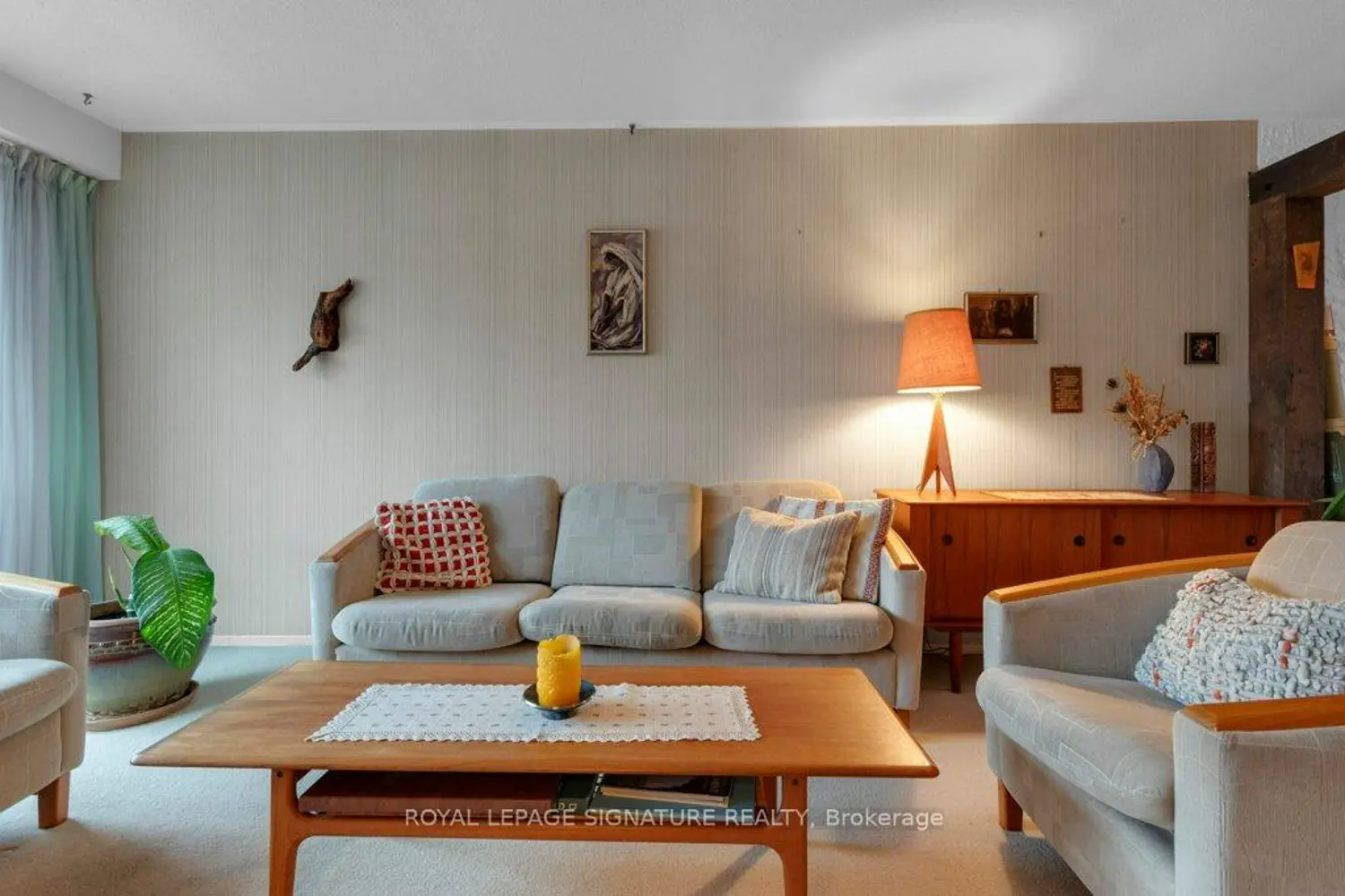 Additional image 4 of 28 Stately Way