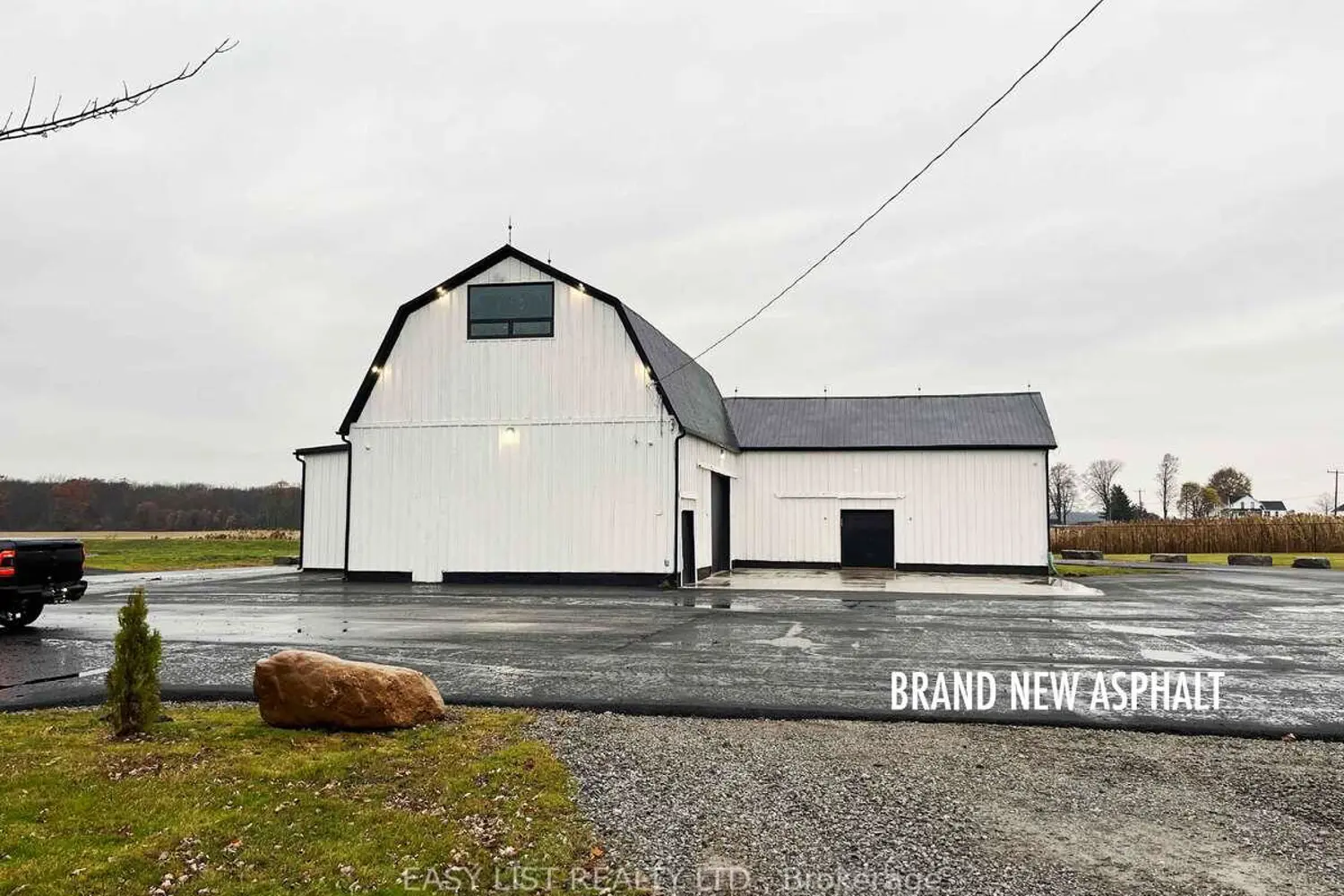 Additional image 13 of 21834 Hwy 3