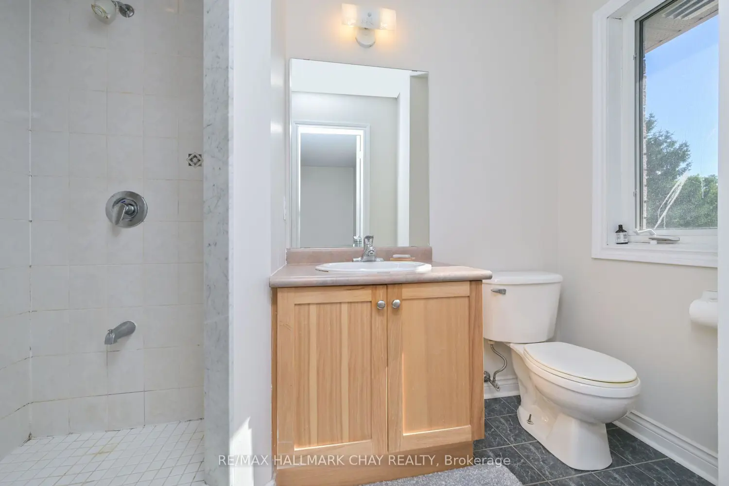 Additional image 13 of 16 Brian Crescent