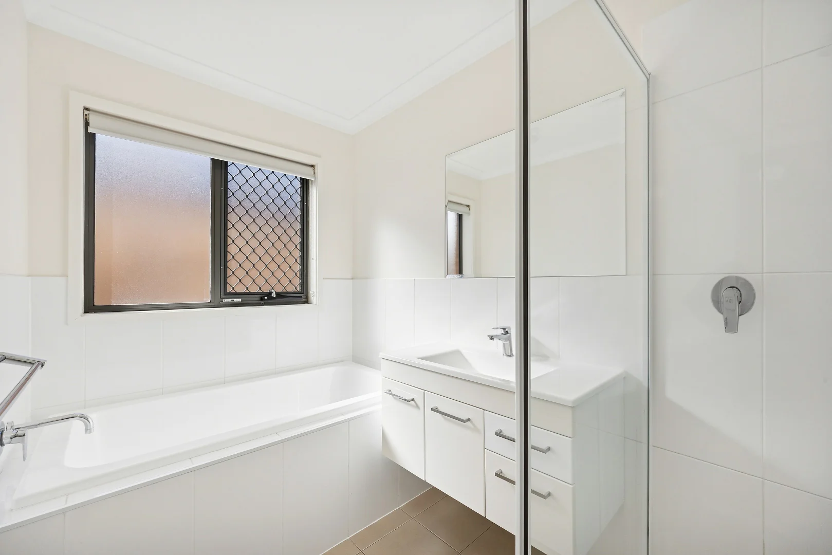 Additional image 11 of Forde ACT 2914