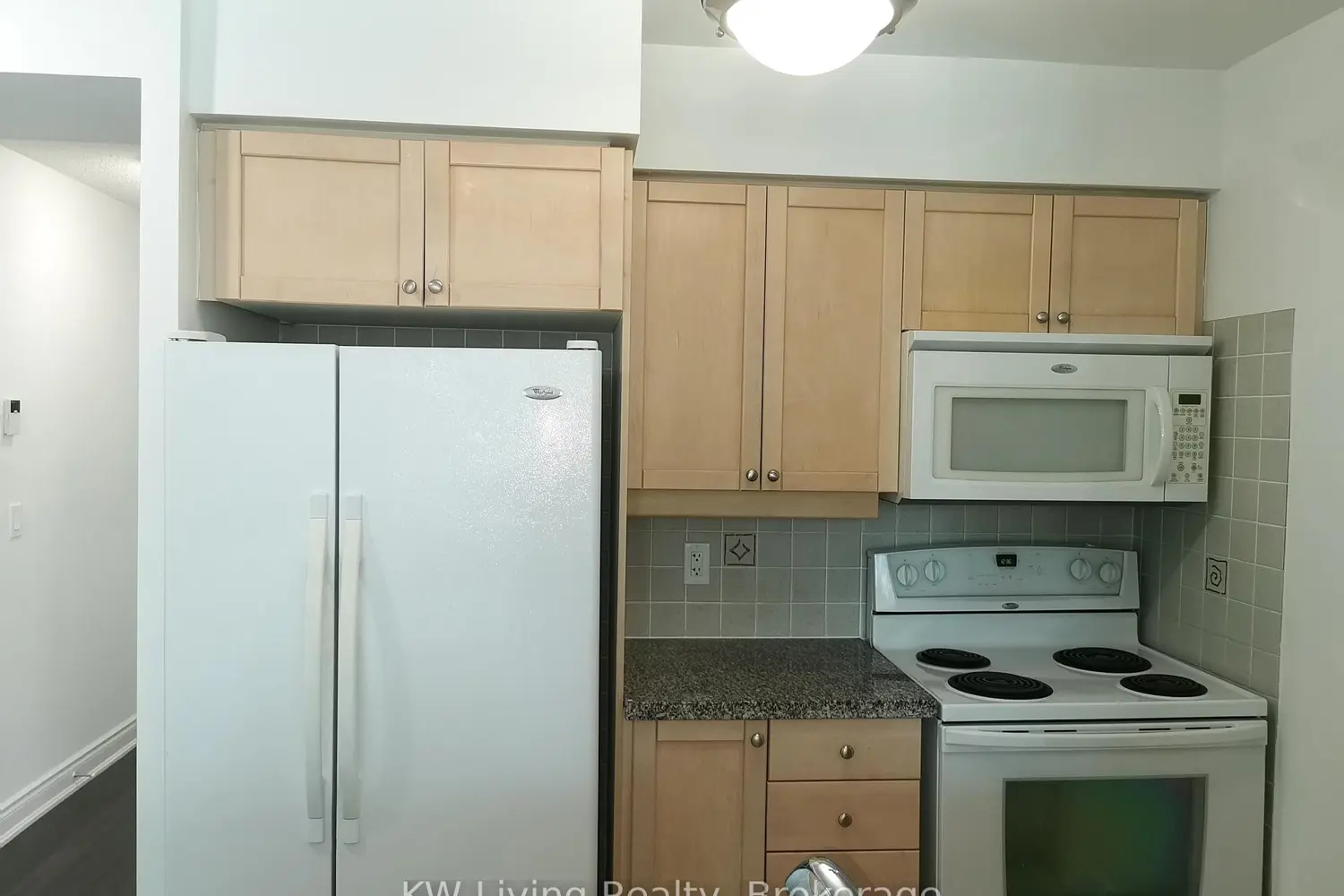 Additional image 16 of 15 Greenview Avenue 1502