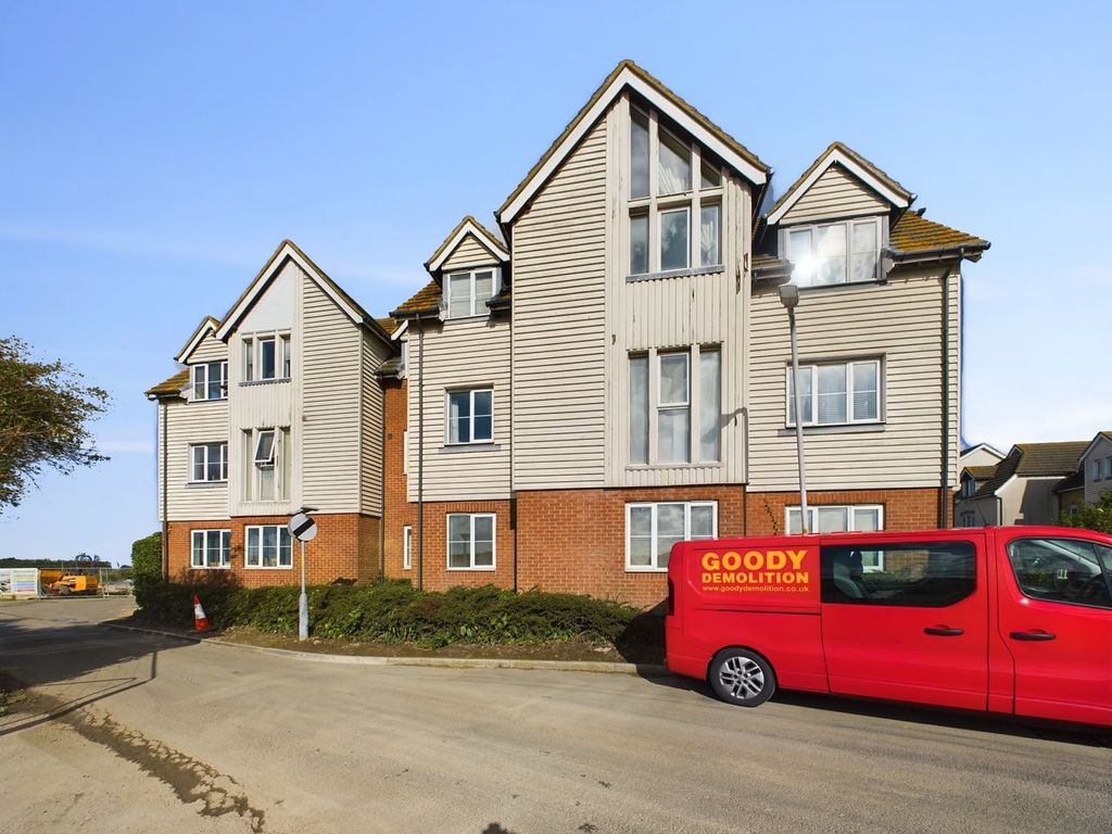 Additional image 10 of 2 bed flat for sale2 Saddlers Mews, Ramsgate CT12