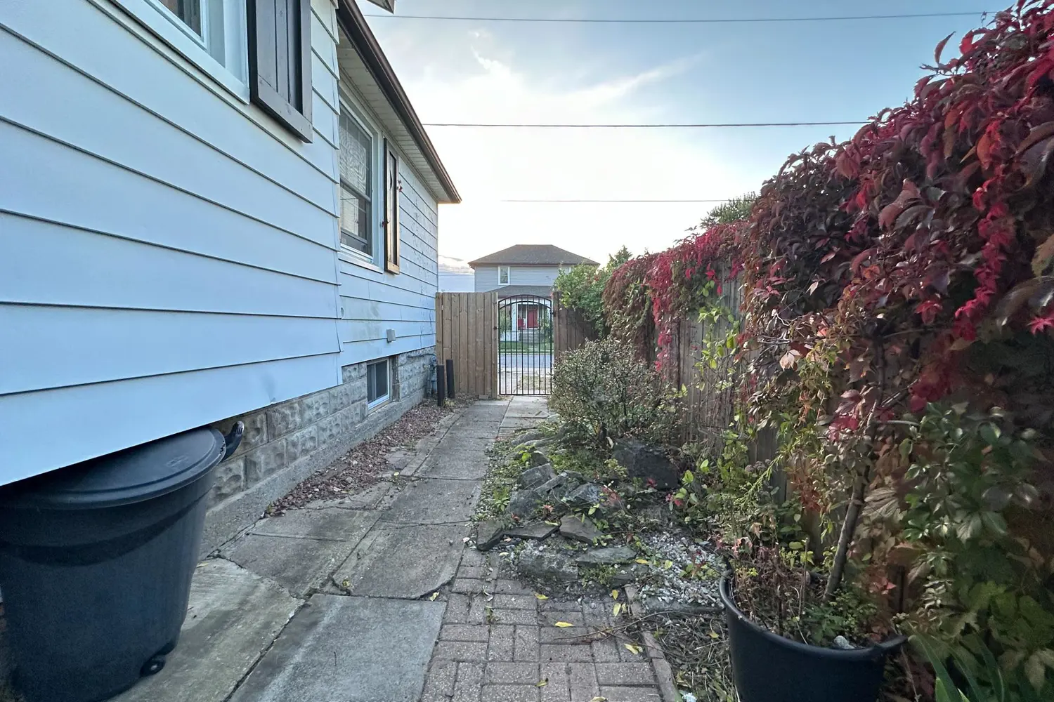 Additional image 13 of 4680 Sixth Avenue