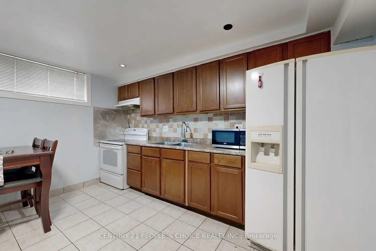 Additional image 18 of 2864 Weston Road