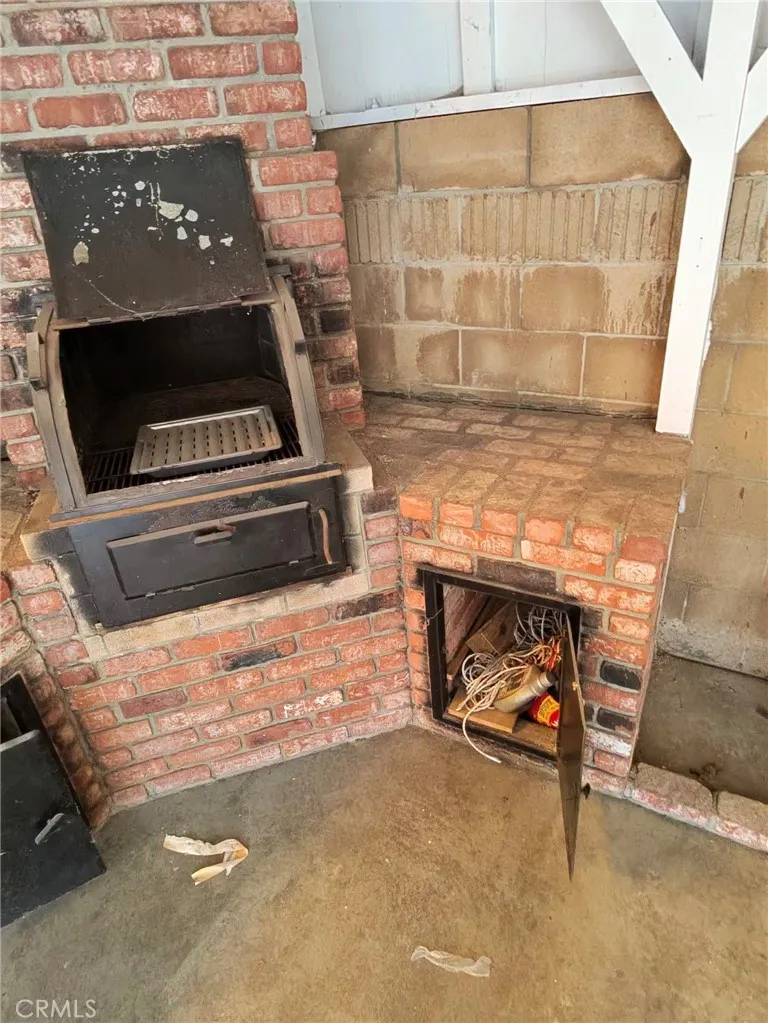 Additional image 16 of 1919 W 82nd Street, Los Angeles, CA 90047