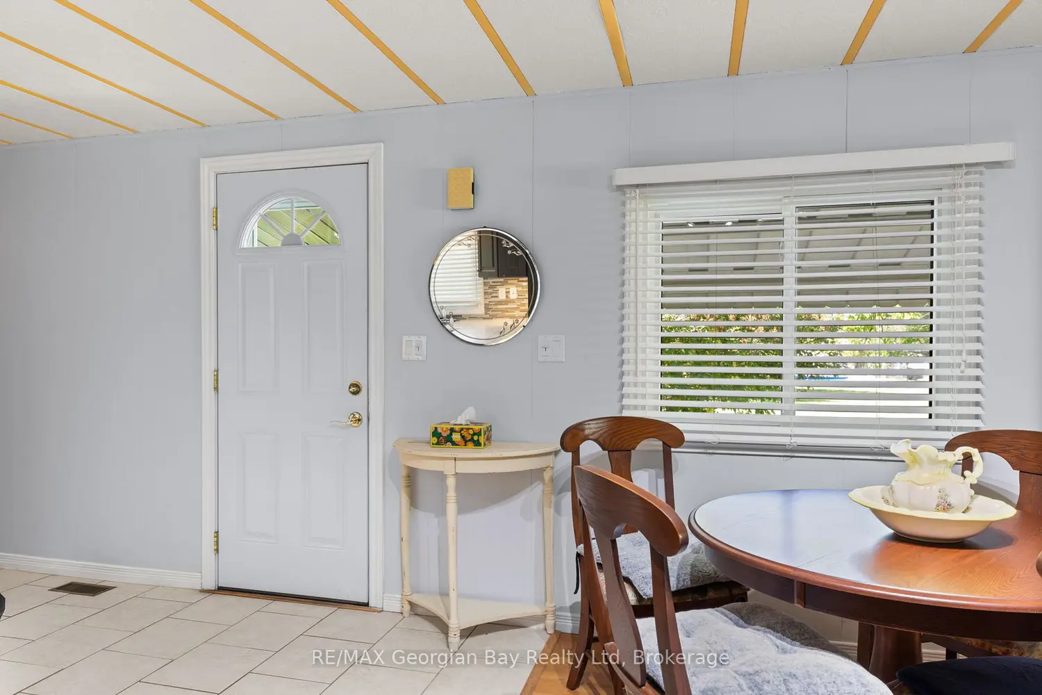 Additional image 4 of 3 Lakeshore Road