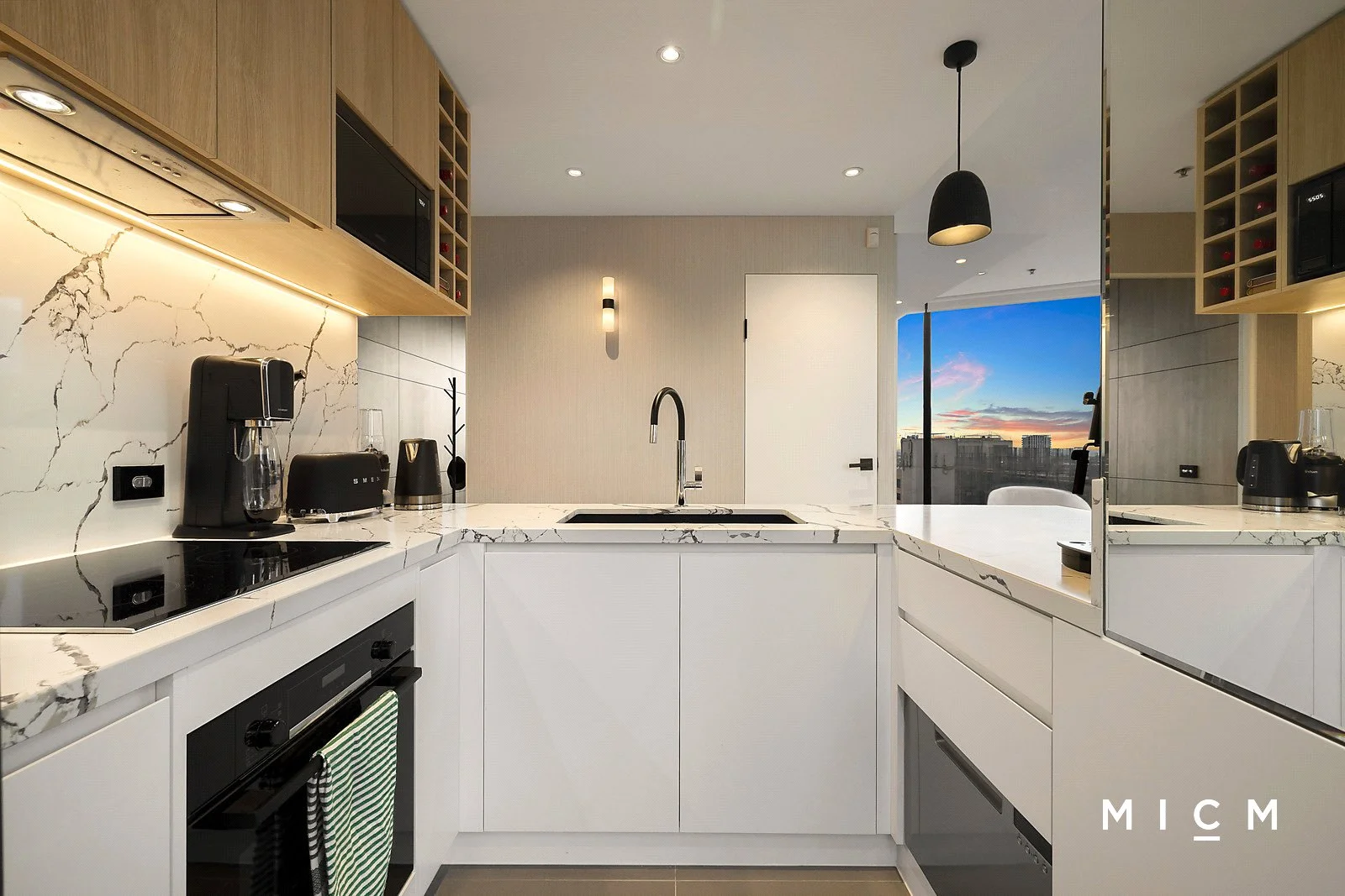 Additional image 3 of 1607/565 Flinders Street, Melbourne VIC 3000