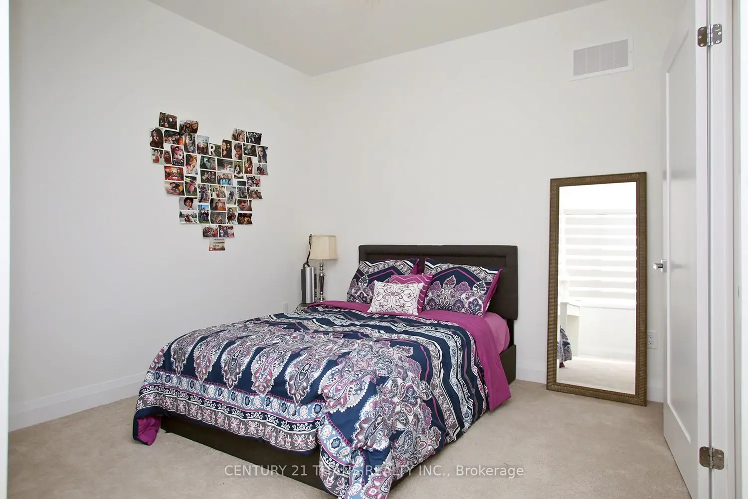 Additional image 14 of 18 Vern Robertson Gate