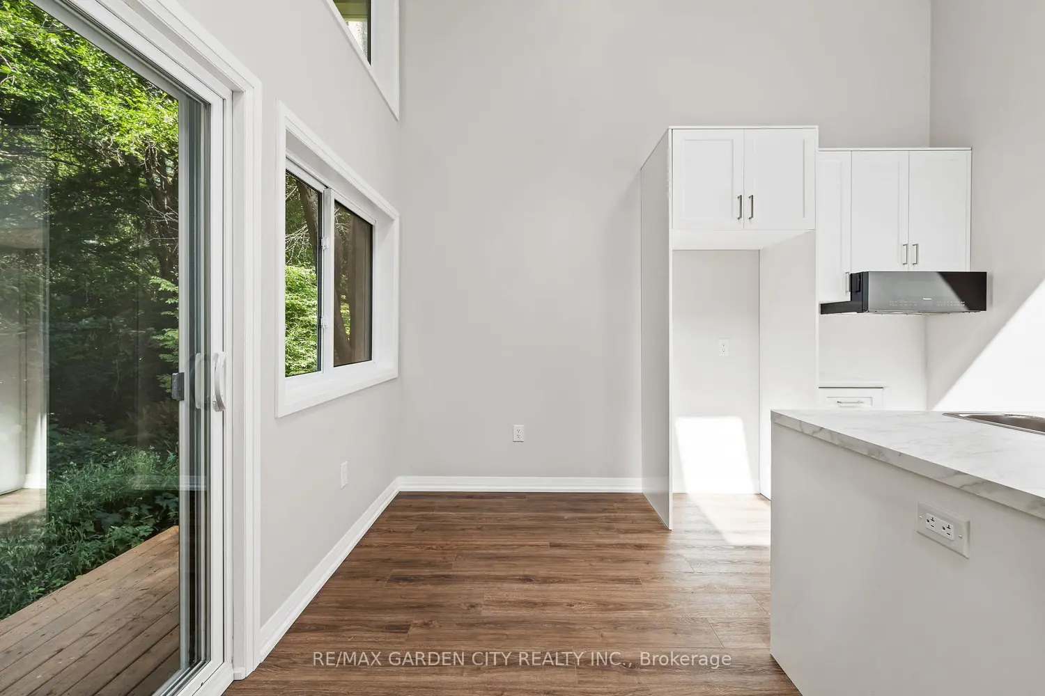 Additional image 7 of 34 Kenworth Drive