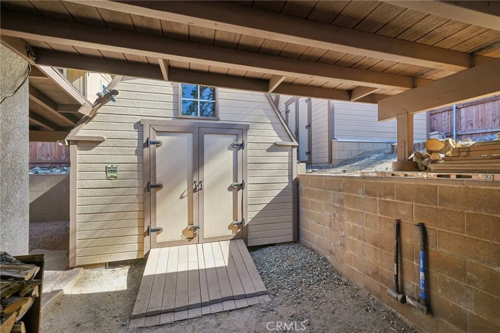 Additional image 100 of 5319 Desert View Dr, Wrightwood, CA 92397