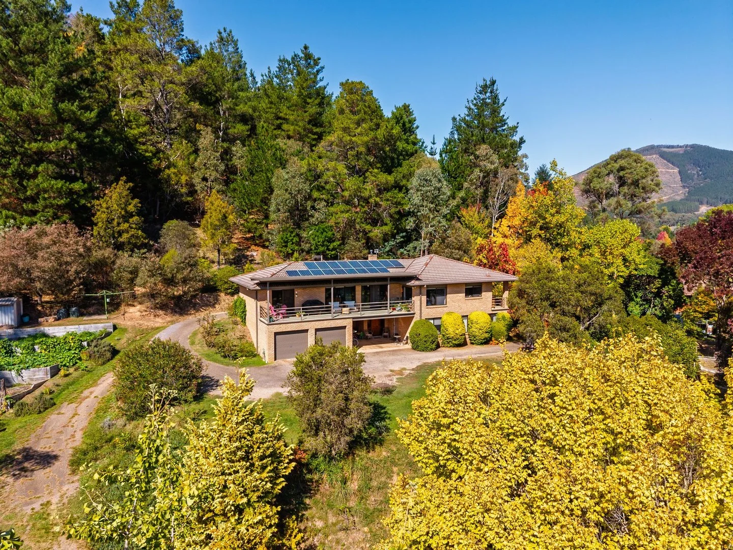 Additional image 3 of 22 Alrima Court, Bright VIC 3741