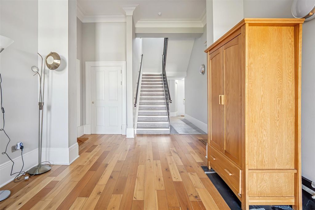 Additional image 37 of 3 bed flat for saleHelenslee Road, Dumbarton G82