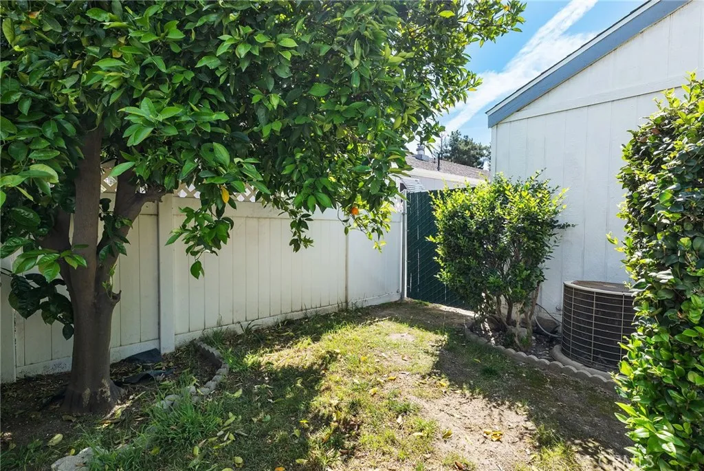 Additional image 35 of 140 W Pioneer Avenue Unit 38, Redlands, CA 92374