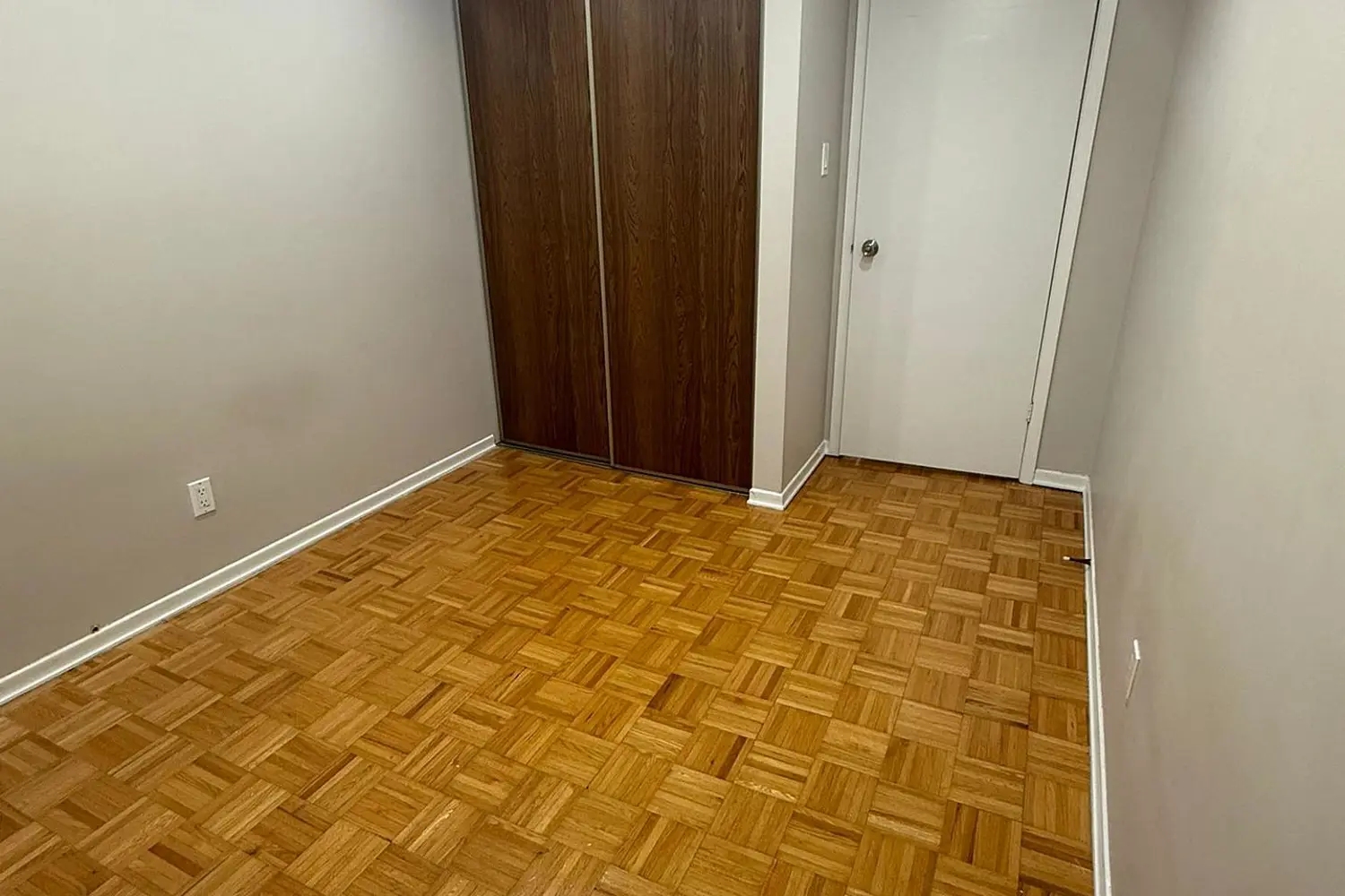 Additional image 13 of 4 Carleton Place