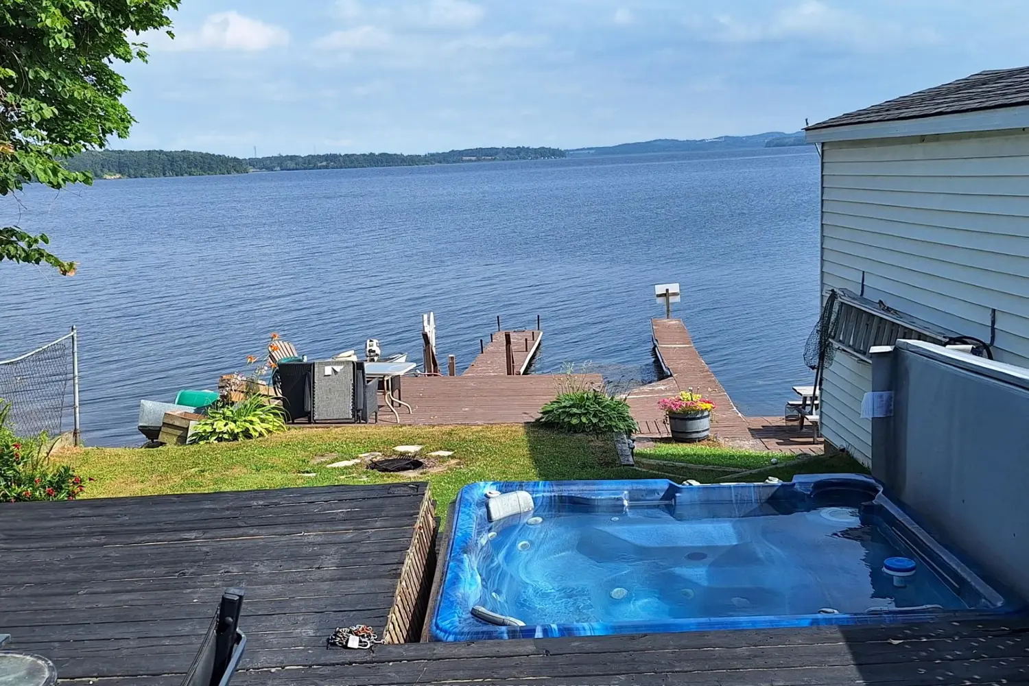 6108 Curtis Point Road 17 photo 2
